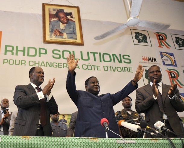 Election ivoirienne: Ouattara investi candidat d`opposition pour le 2e tour